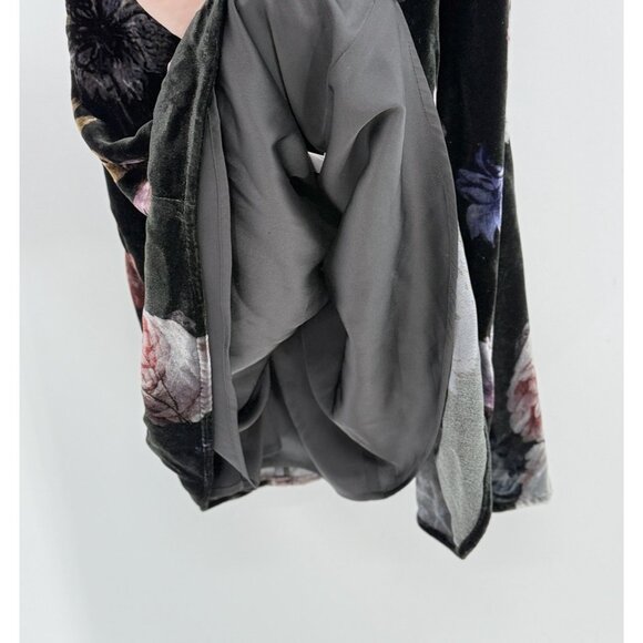 Black Velvet Floral Lined Dress Lace Accent Dark Romantic Whimsigoth See Measure - Picture 5 of 11